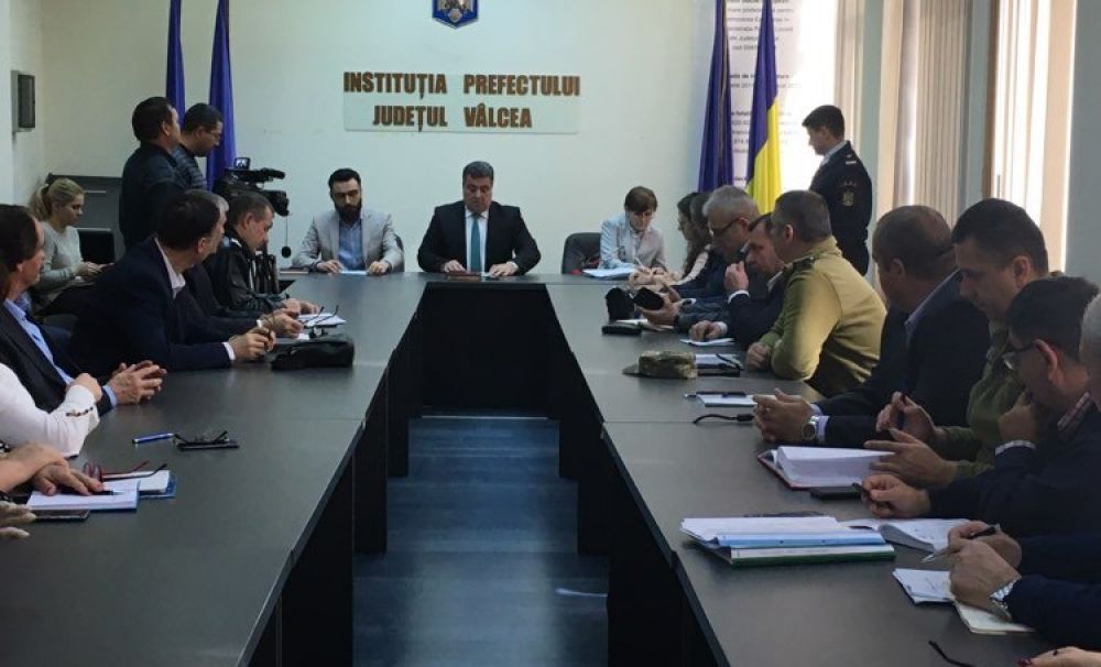 184 de persoane izolate la domiciliu, în Vâlcea