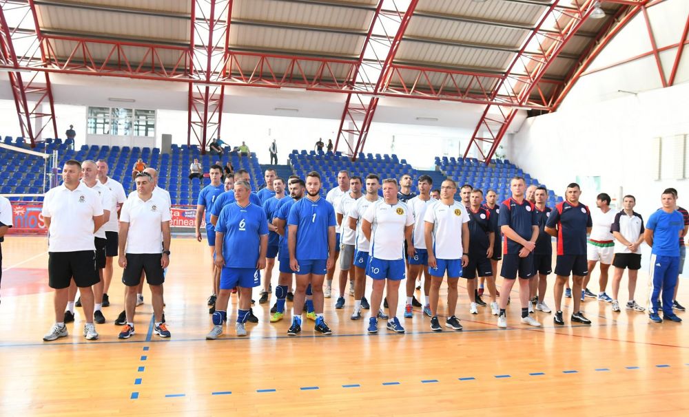 A început etapa finală a campionatului de volei al MAI