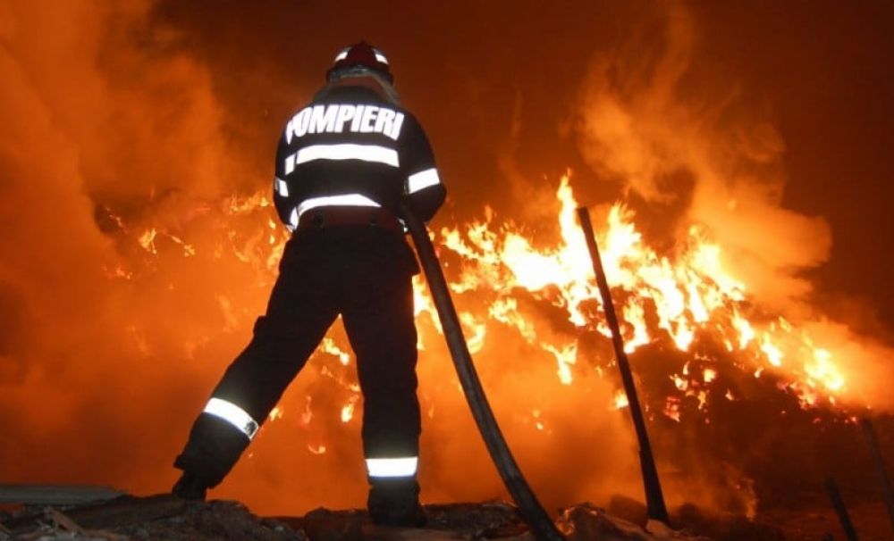 Ajutoare de urgență pentru familii și persoane defavorizate din județul Vâlcea