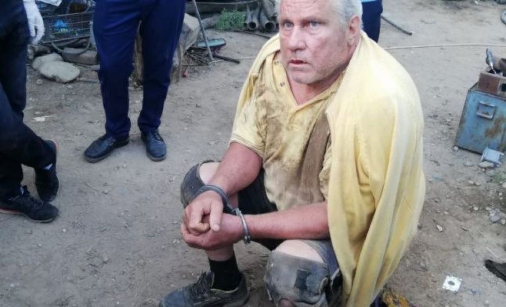 Alte oase şi dinţi, descoperite azi de criminalişti. Câte crime a făcut Dincă?