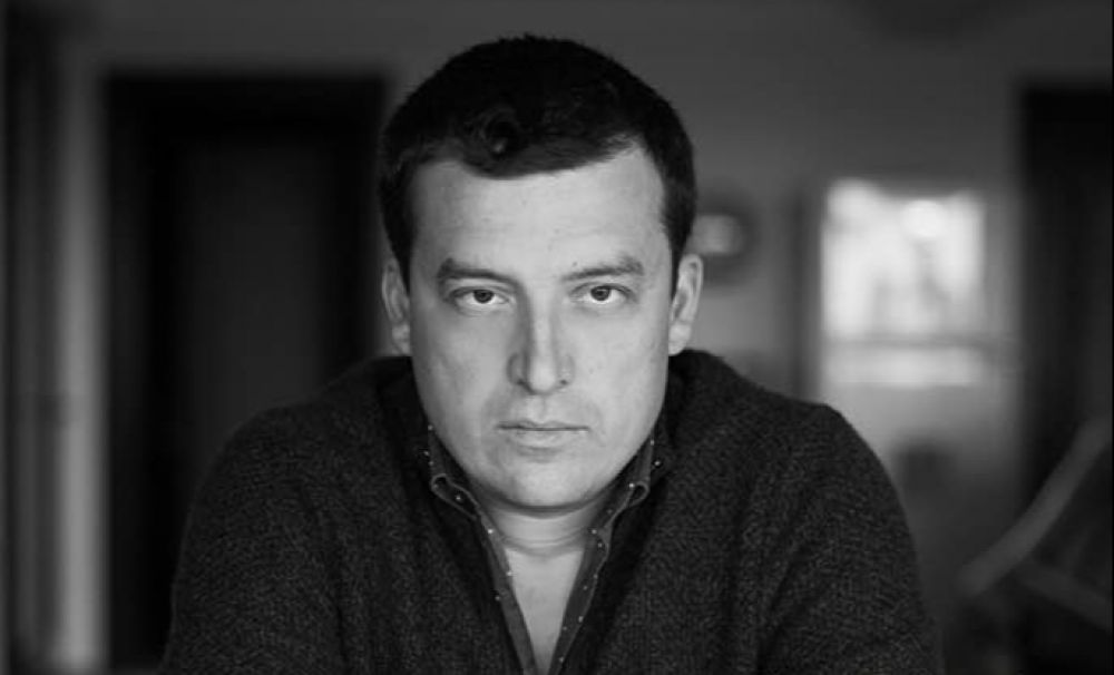 Andrei Novac își lansează cel mai recent volum de versuri la Craiova - Lumea ta/ carnea mea/ oasele noastre 