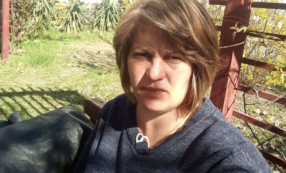 Bebeluşul abandonat de mamă, din Olt, a fost luat de familia tatălui