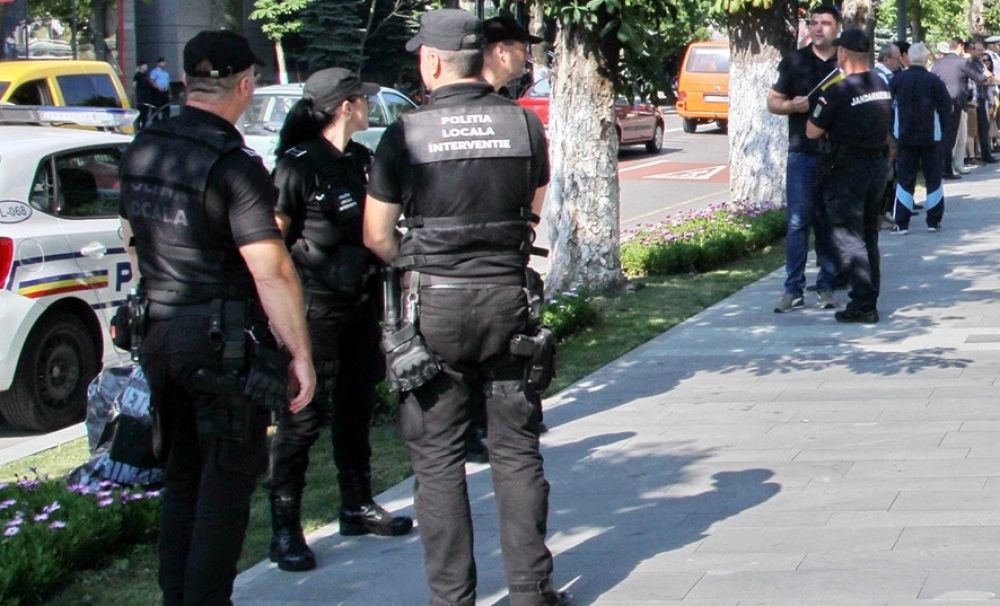 Mătura și fărașul, acțiunea de succes a Poliţiei Locale din Râmnicu Vâlcea