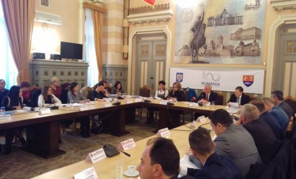 Conducerea CJ Dolj îi promovează pe foștii turnători ai Securității comuniste?