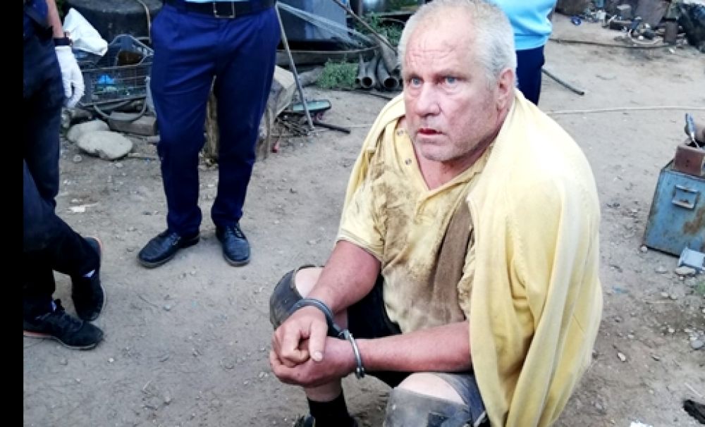 Criminalul şi-a reunoscut faptele / Le-a ucis pe cele două fete