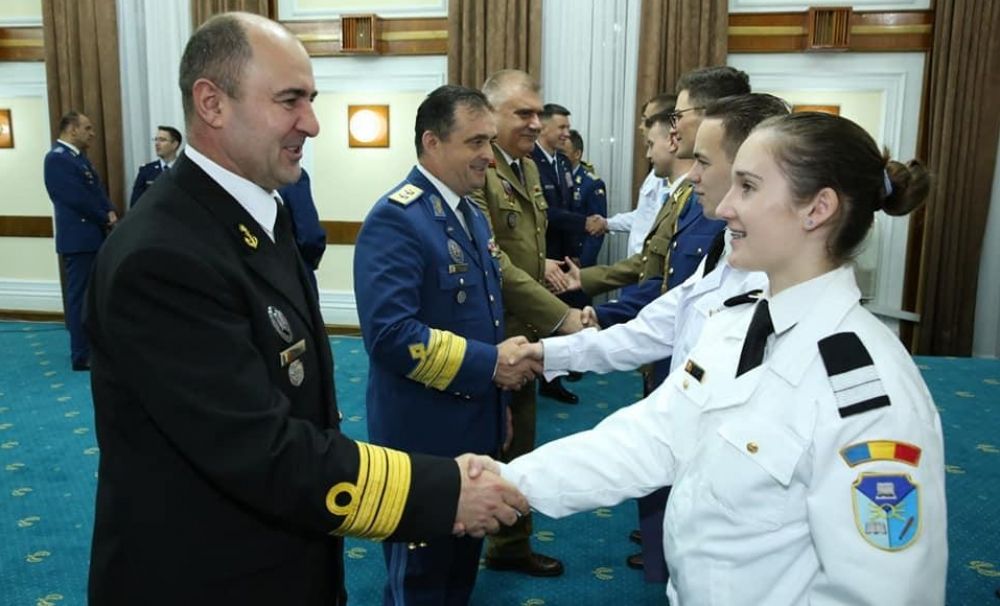 Elevă din Craiova, admisă la Academia Forțelor Navale din SUA