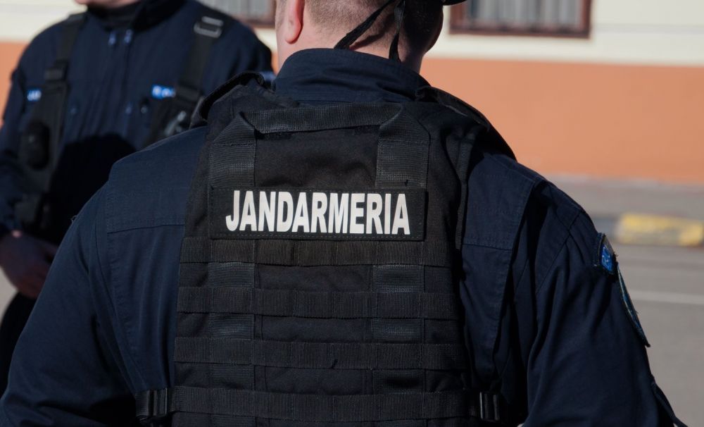 Gest nobil! Jandarmii craioveni aleargă pentru copiii cu autism