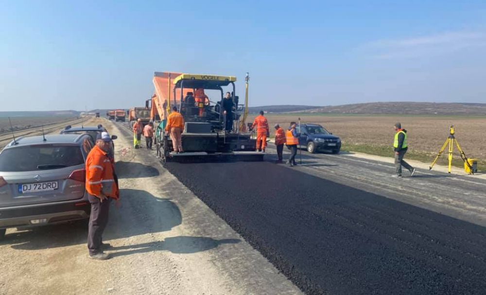 Gigel Știrbu, deputat PNL: Se asfaltează Drumul expres Craiova-Pitești (tronsonul Robăneşti – Balş – Valea Mare)