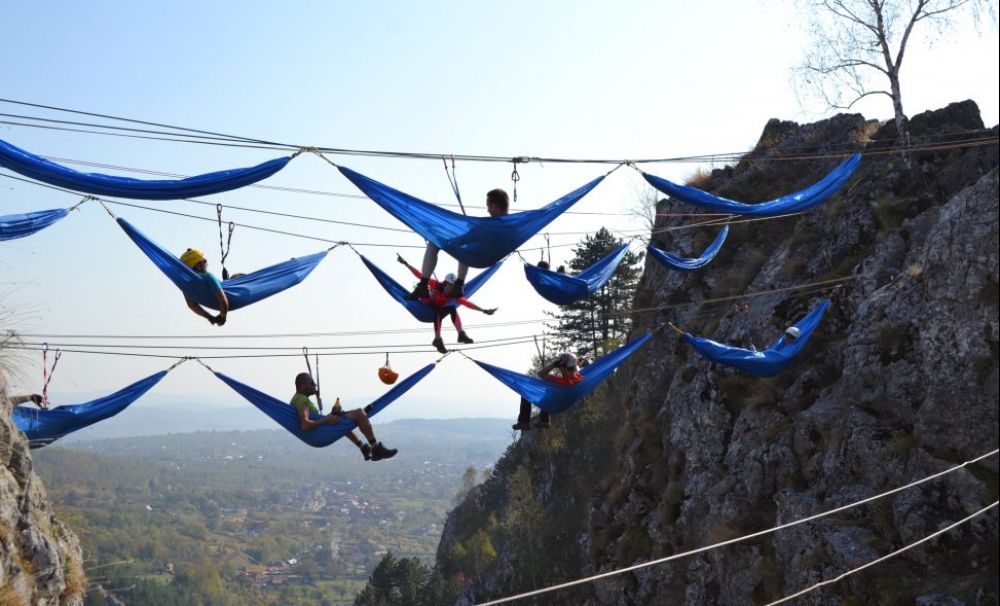 Hamacele din Baia de Fier au intrat în Cartea Recordurilor