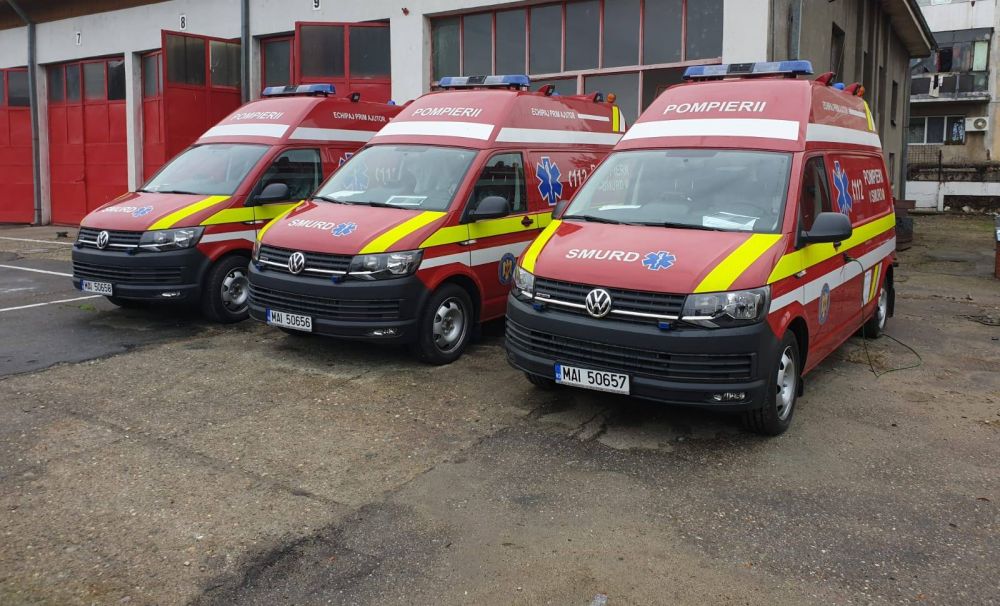 Inspectoratul pentru Situații de Urgență „Drobeta” al judetului Mehedinţi are în dotare trei noi ambulanțe SMURD tip B