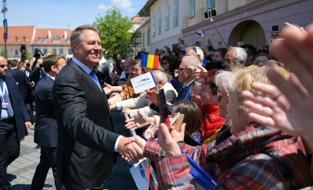 Iohannis, spre al doilea mandat de președinte. Românii din Diaspora se înscriu pentru vot