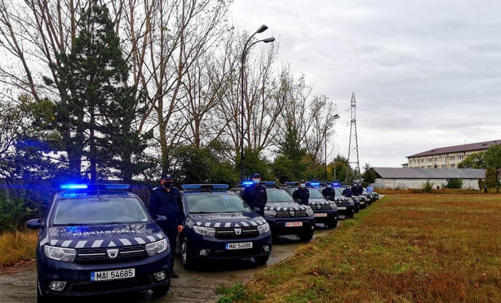 Jandarmii din Olt, dotaţi cu autospeciale noi