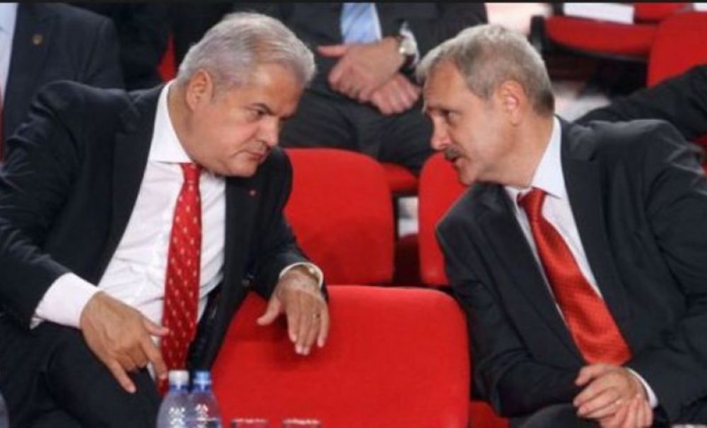 Liberalii craioveni cer retragerea titlului de cetățean de onoare lui Adrian Năstase, la pachet cu Popas