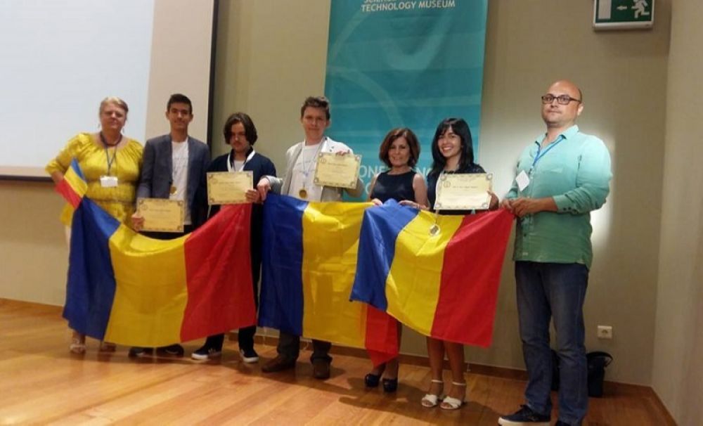 Medalii de aur şi argint pentru elevii români, la Olimpiada Balcanică de Fizică