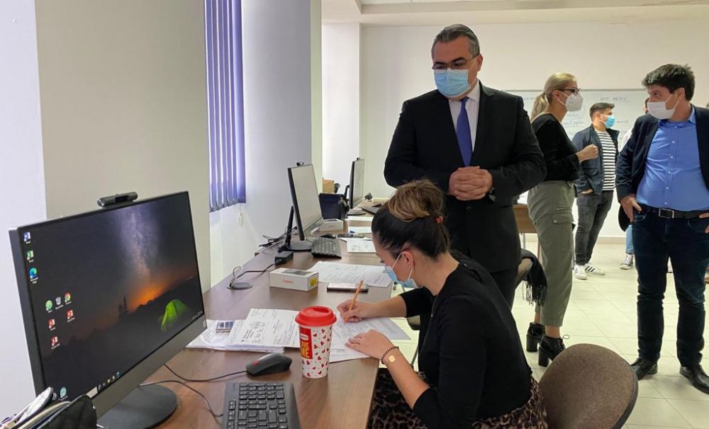 Medicii rezidenţi ajută la anchetele epidemiologice făcute de DSP Dolj