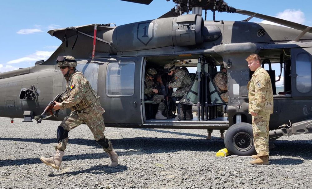 Militari din cadrul Batalionului 20 Infanterie Dolj, la Exercițiului PLATINUM LION 19