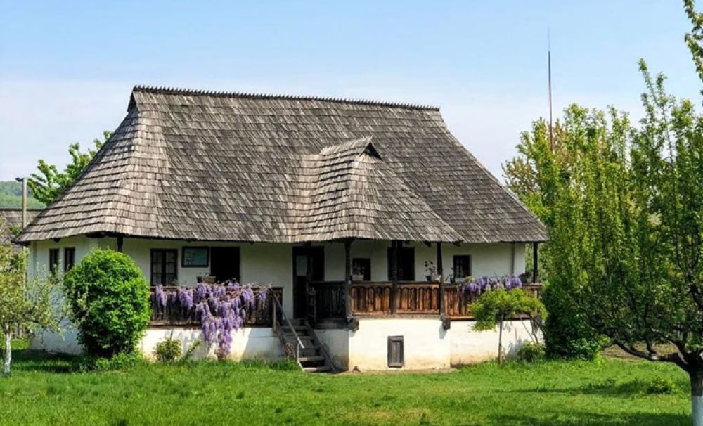 Muzeul satului din Vâlcea, atracţie pentru turişti