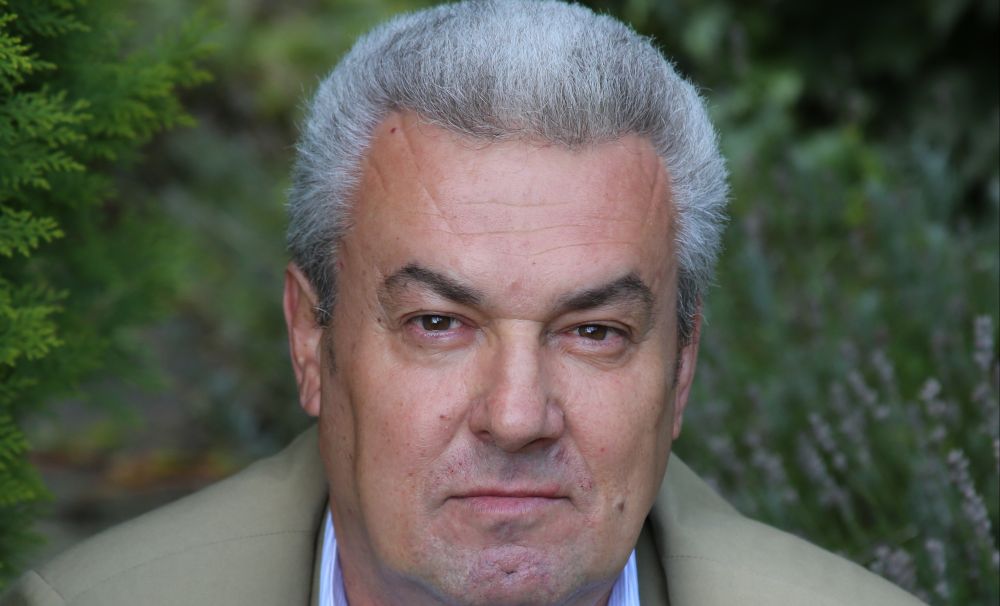 Nicolae Coande – Premiul Mihai Eminescu al Academiei Române pentru cartea de poezie Plagiator. 1962