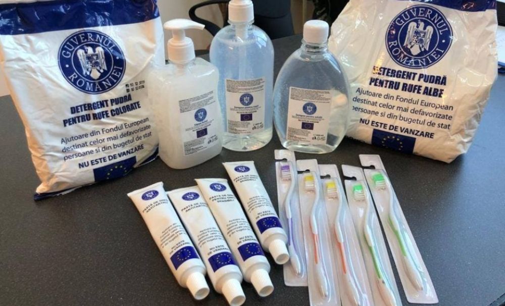 Pachete cu produse de igienă – tranşa a III-a