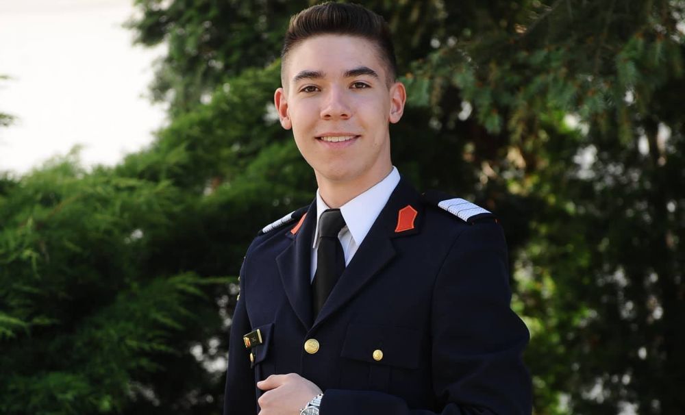 Pandur de 10, absolvent de 10 al învățământului militar liceal!  El este cel mai bun absolvent al colegiului minitar din Craiova