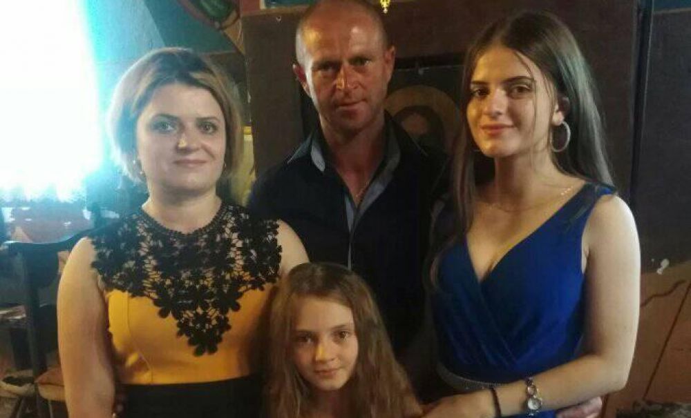 Părinţii Alexandrei Măceşanu, scrisoare deschisă către presă şi românii de bună credinţă