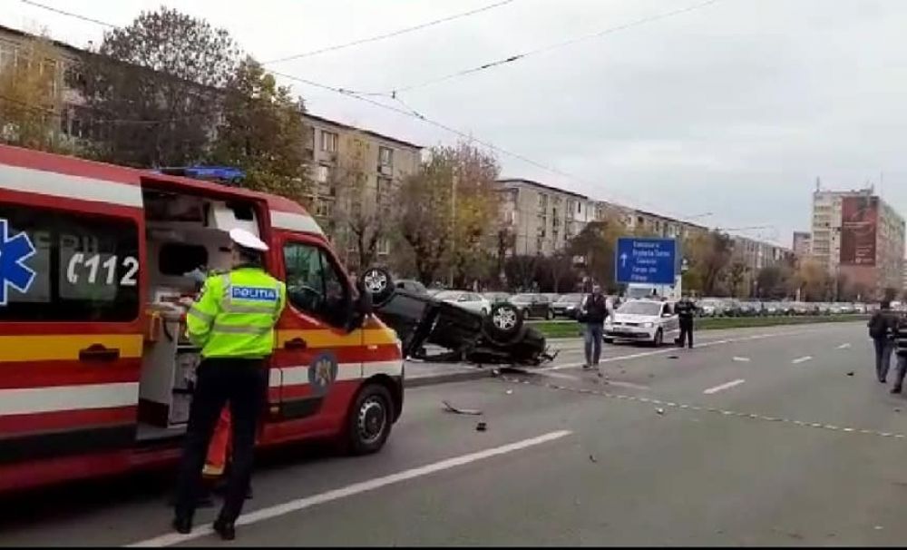 Patru pietoni, spulberaţi pe Calea Bucureşti