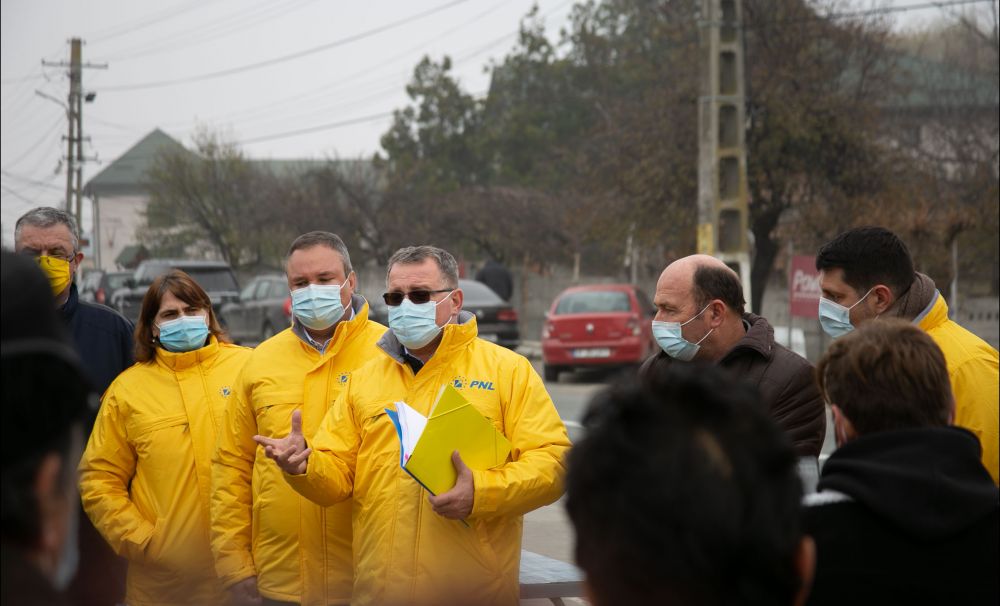 PNL, alături de fermierii români
