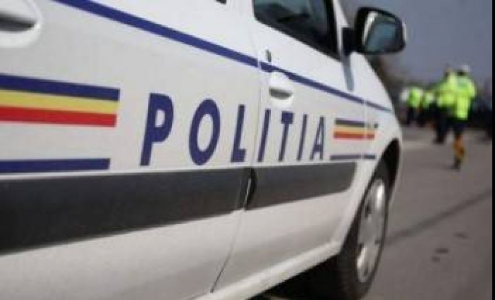 Polițiști prinși în flagrant de luare de mită