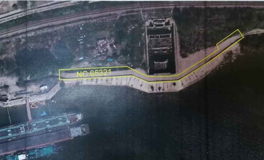 Ponton la Dunăre pentru turişti, lângă Podul lui Traian din Drobeta Turnu Severin