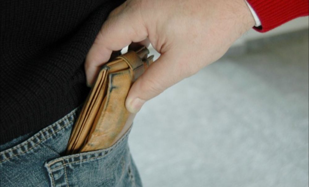 Prețurile au crescut cu 4,1 la sută în iulie, inflația 4,2 iar pensiile se majorează din împrumuturi externe! VĂ PLACE SĂ FIȚI PĂCĂLIȚI? 