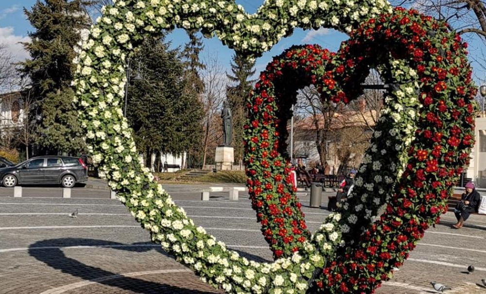 Primăria Râmnicului invită cuplurile la ”11 zile de Dragoste”