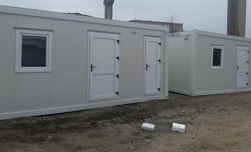 Primăria Slatina a rezolvat cererile pentru locuinţe sociale!  Îi cazează în containere