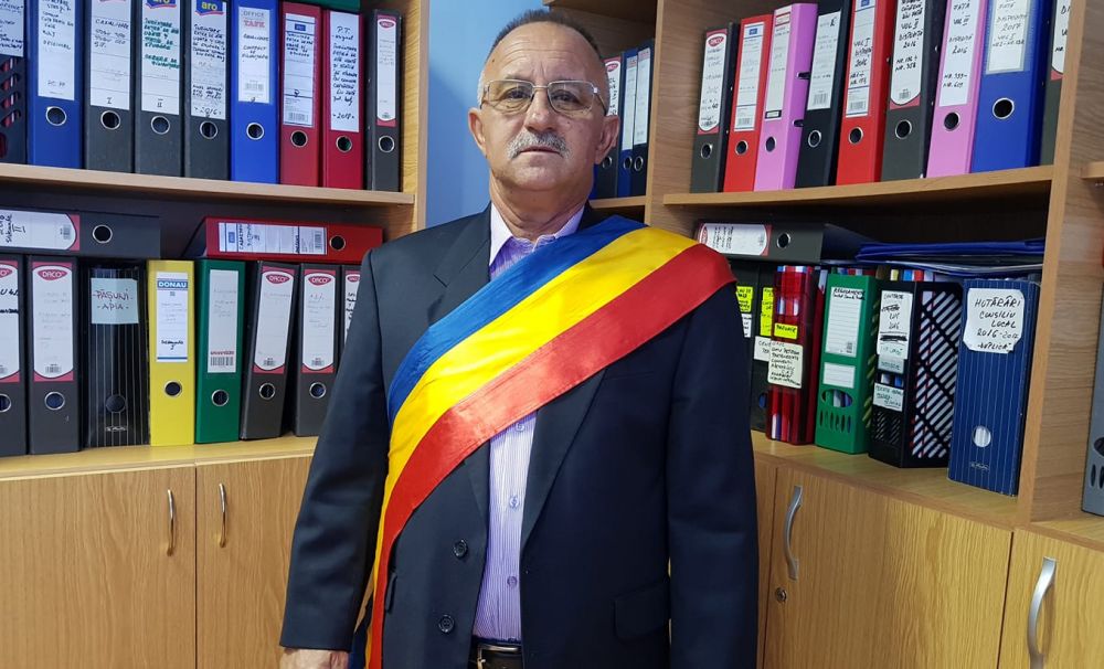 Primarul unei comune din Dolj, implicat într-un scandal sexual