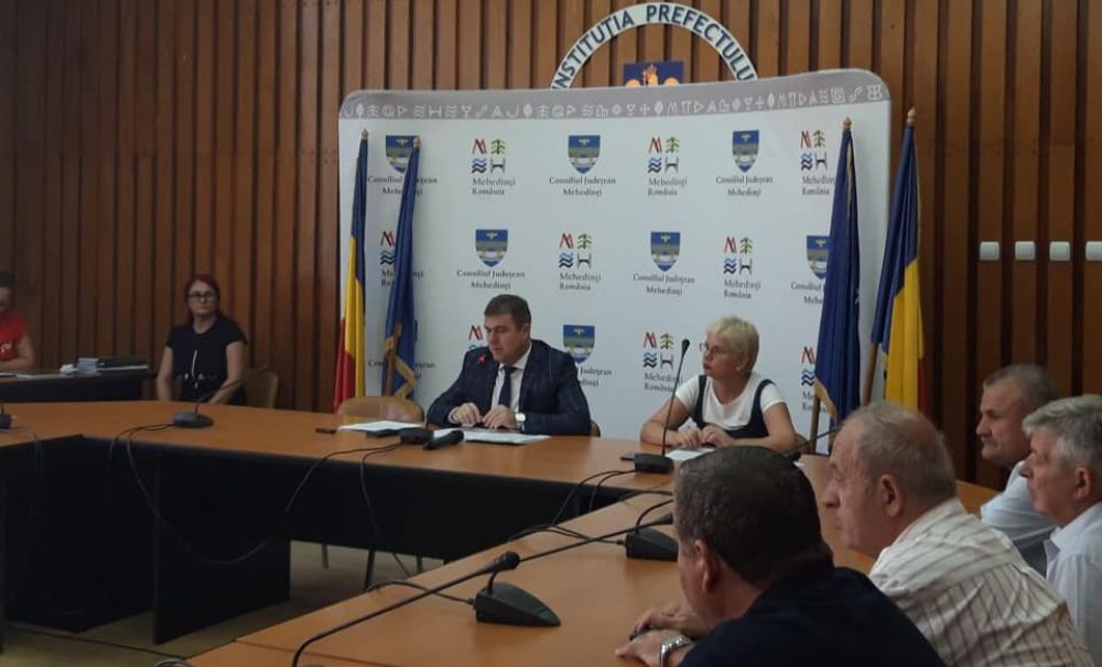 Primul demers pentru reabilitarea Spitalului din Vânju Mare. Autorităţiile judeţene vor să redeschidă spitalul