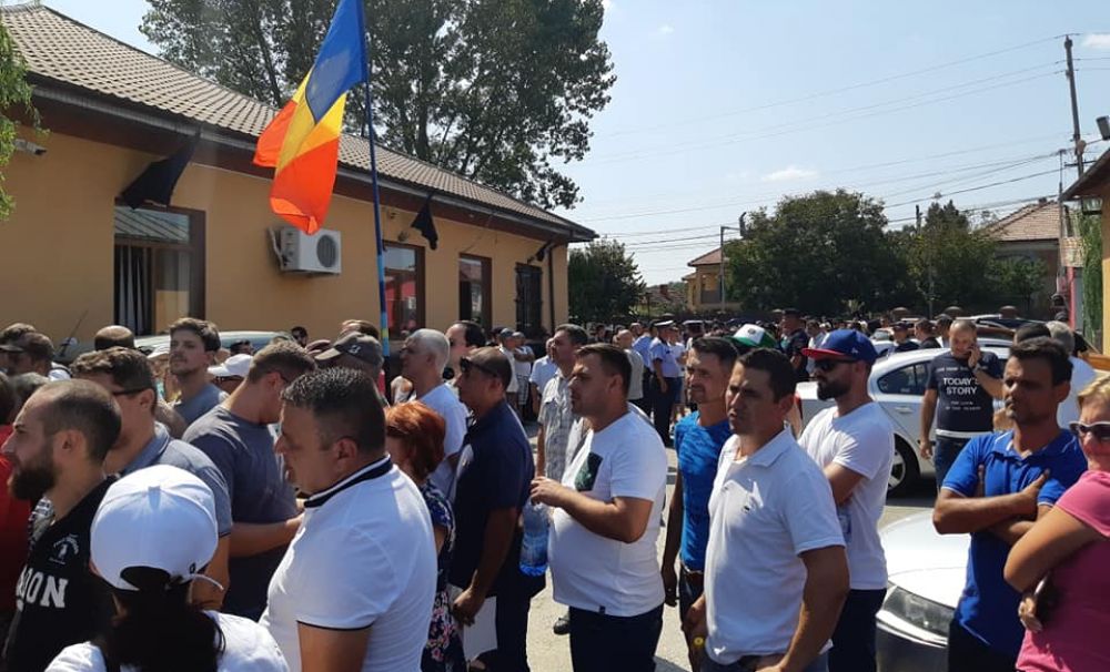 PRO DEMOCRAȚIA: Agenția pentru Protecția Mediului Dolj încalcă legea și sfidează interesele cetățenilor români