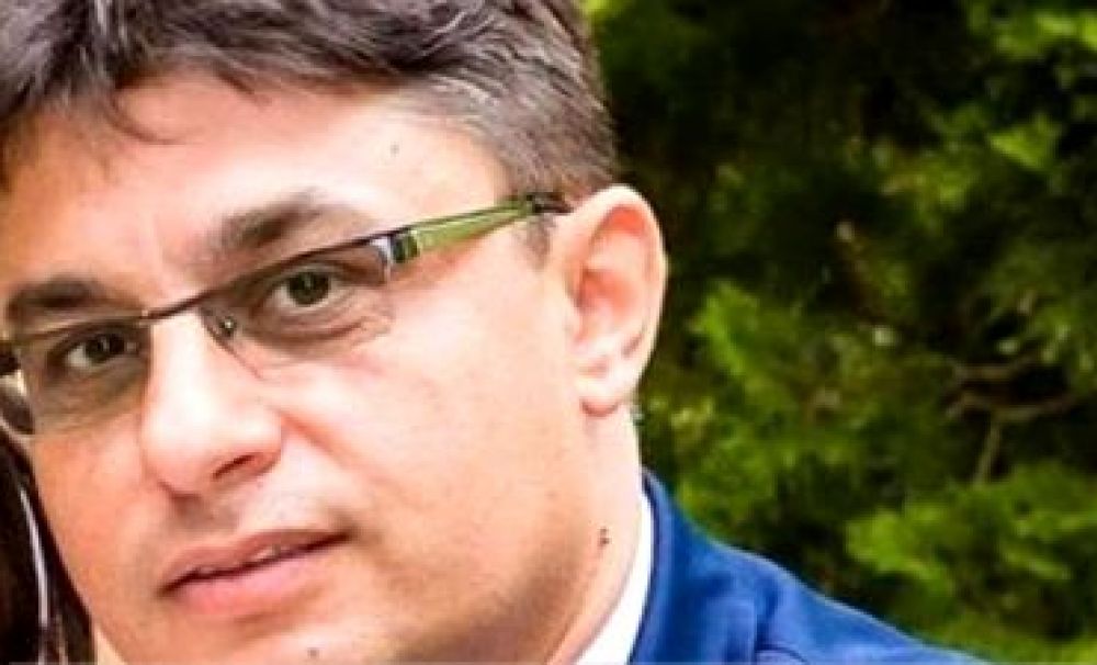 Procurorul care i-a ținut pe polițiști la casa criminalului a fost suspendat