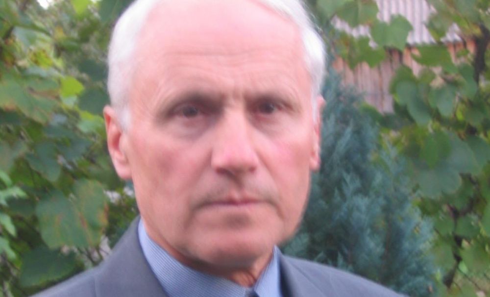 Răpirea fetelor din Caracal-Olt, inspiraţie pentru un scriisor din Mureş