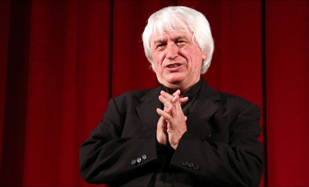 Recital Emil Boroghină, pe scena Naționalului craiovean, cu public, de Ziua Culturii Naționale