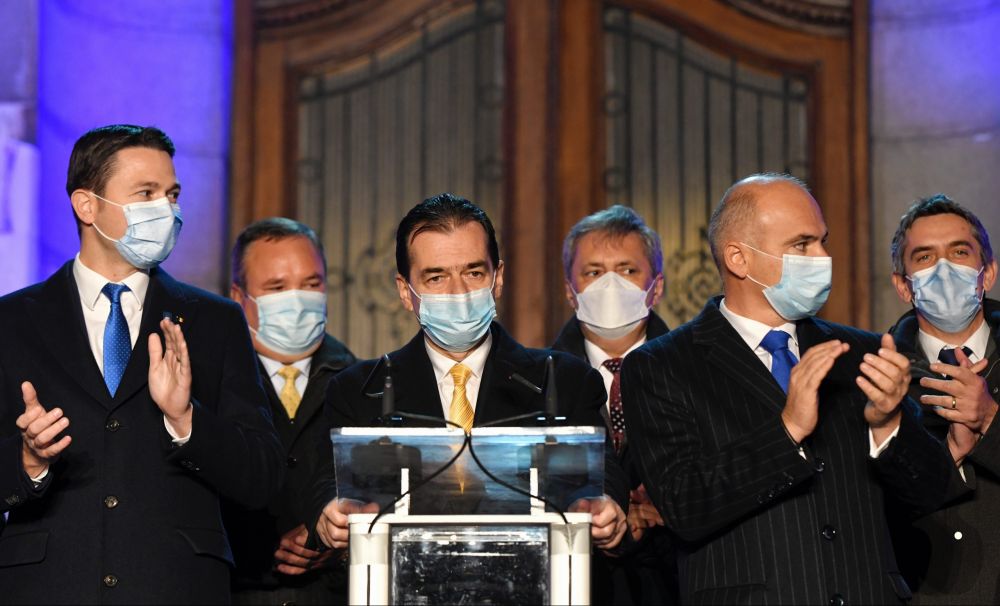 Se conturează un guvern în jurul liberalilor. Majoritate largă PNL-USRPLUS-PMP-UDMR