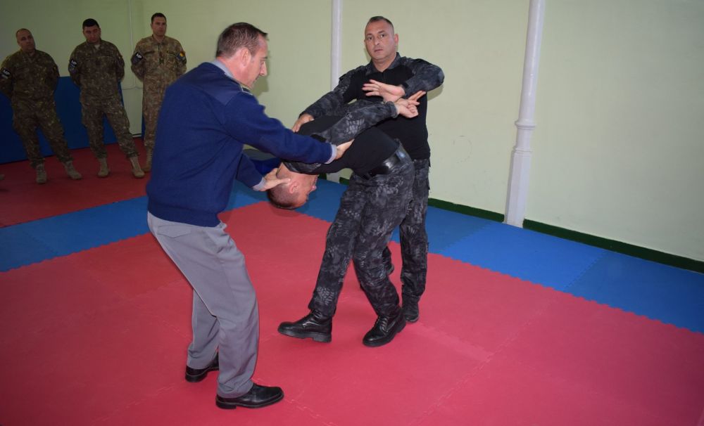 Se termină stagiul de formare la Şcoala Poliţiei de Frontieră Drobeta-Turnu Severin