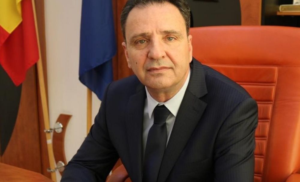 Situaţie inedită! Prefectul din Mehedinţi cere să fie aprobat un nou buget