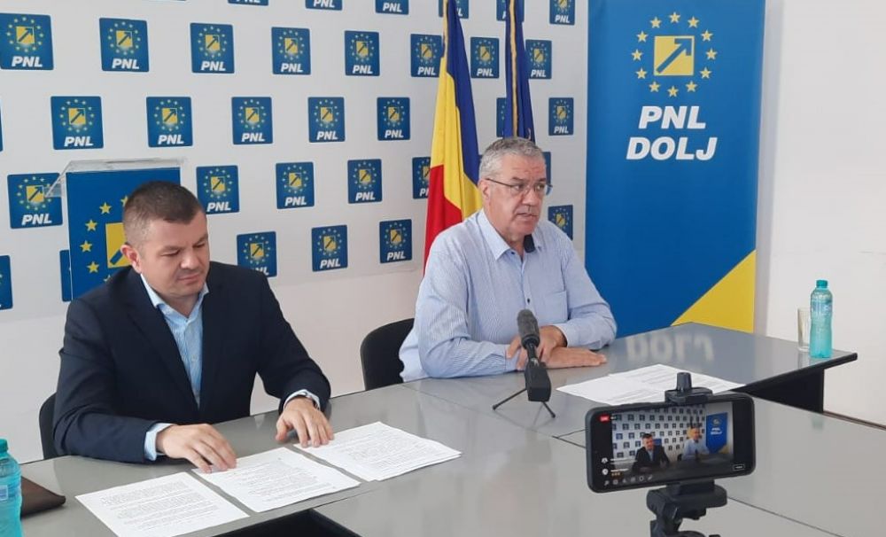 Soluții liberale în favoarea cetățenilor, în administrație și educație