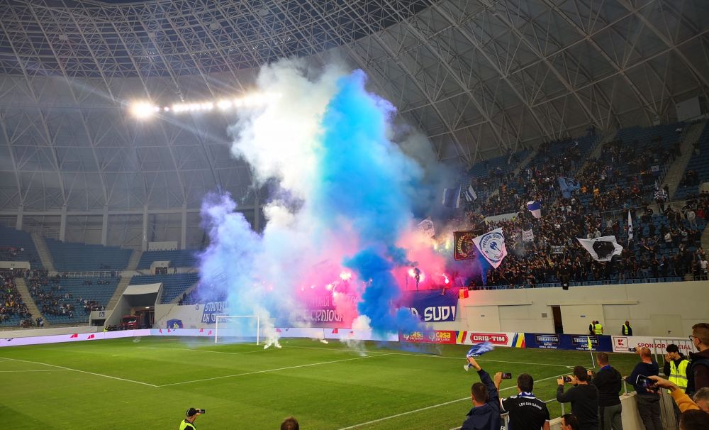 Spectacol total la FC U Craiova - U Cluj. Oltenii au părăsit Cupa României