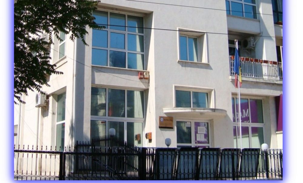 Stimulente pentru angajarea elevilor şi studenţilor pe perioada vacanţei