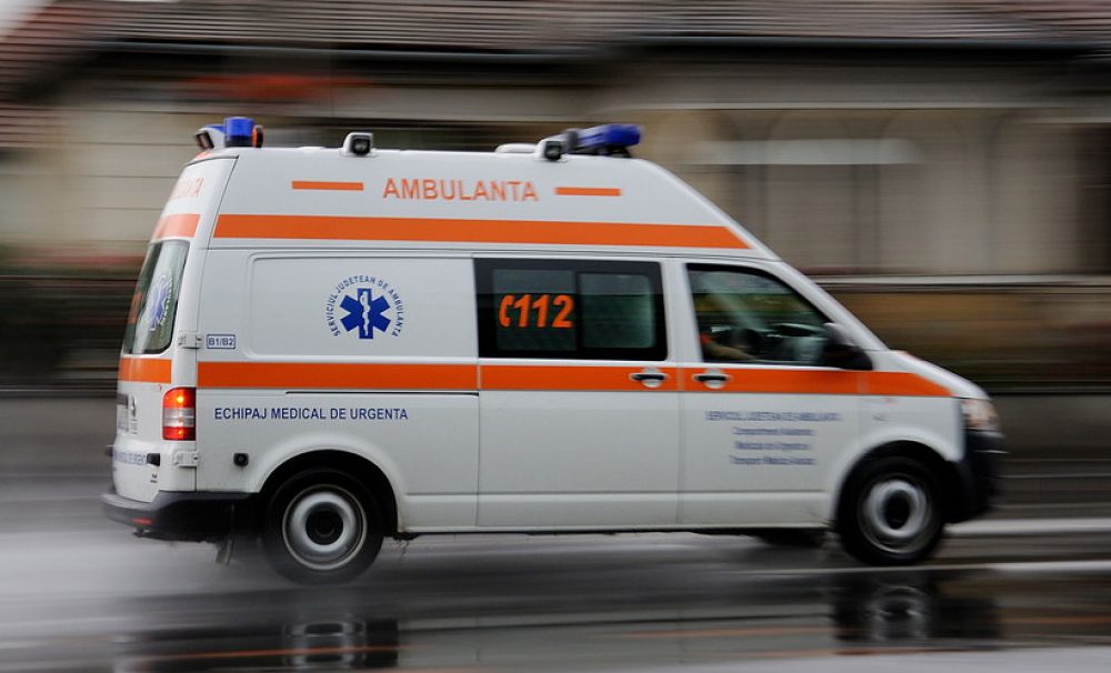 Tragedie în Bărbăteşti-Vâlcea!  O fetiţă de 12 ani a murit intoxicată