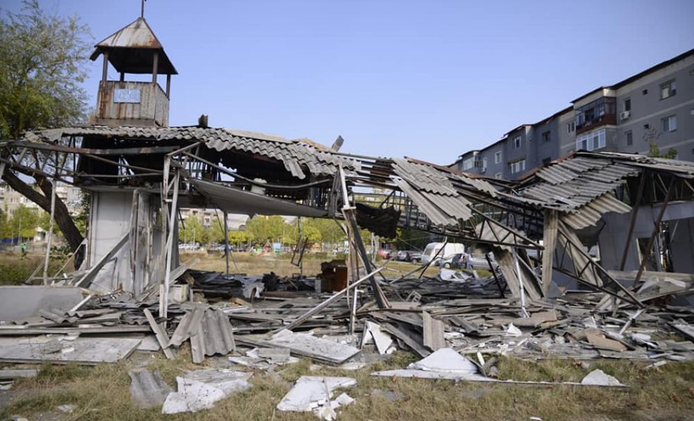 Vechea biserică de carton din Severin a fost demolată