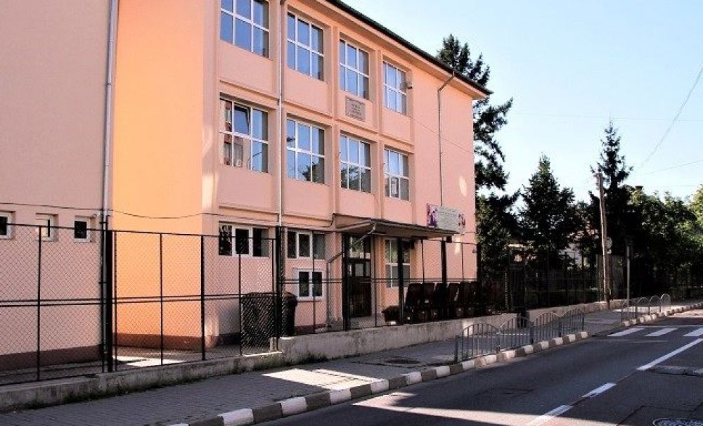 Vezi aici care este situaţia şcolilor din Vâlcea, în funcţie de scenariu