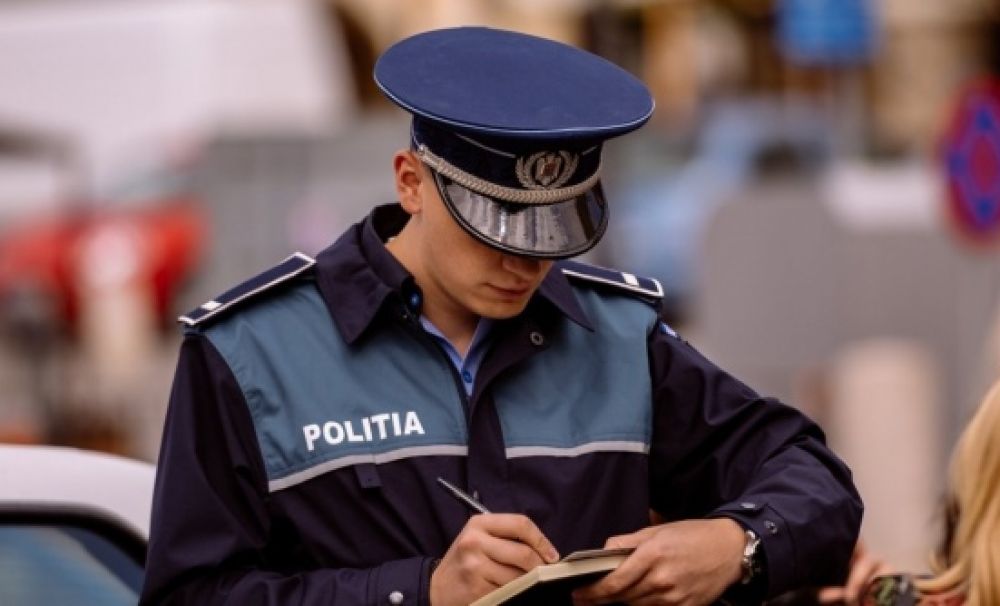 Zeci de amenzi, în Mehedinţi, pentru nerespectarea măsurilor luate în starea de alertă